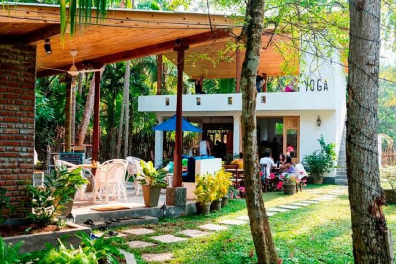 Salt House Hotel Dikwella Exterior foto